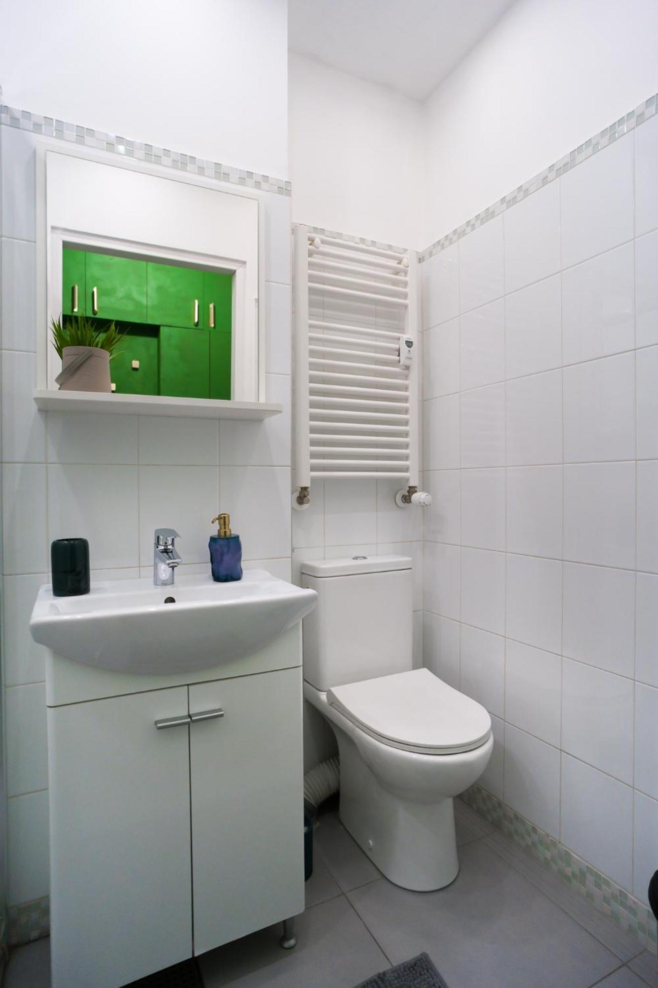 Hacienda Royal Palace - Central Designer Apartment Bucarest Esterno foto