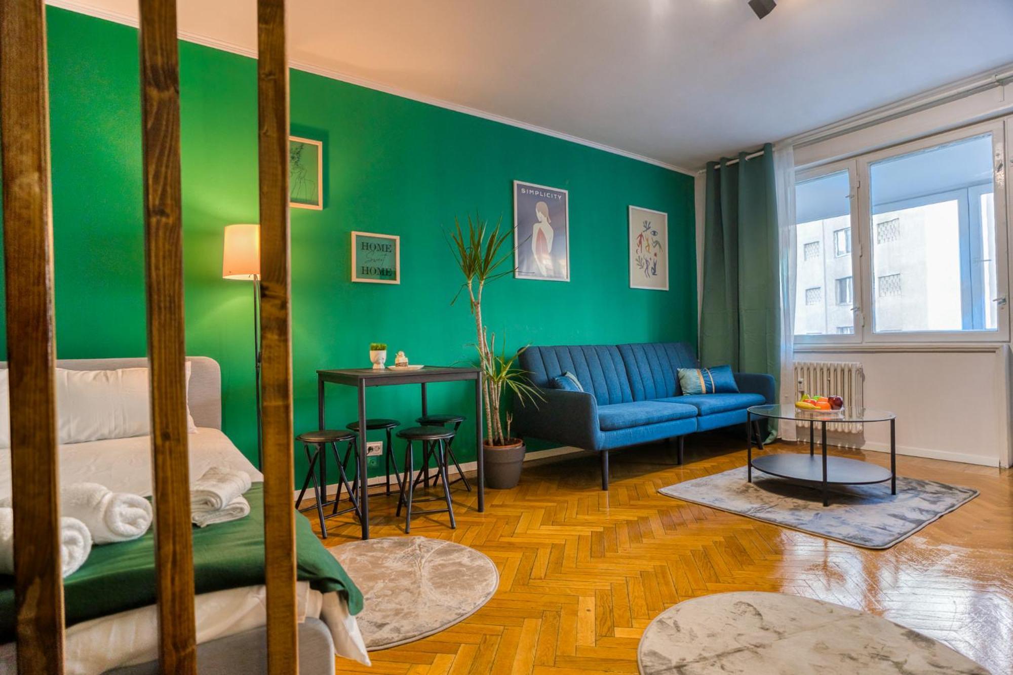 Hacienda Royal Palace - Central Designer Apartment Bucarest Esterno foto